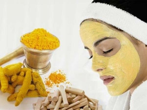 ஒரே நாளில் முகத்தில் இருக்கும் அழுக்குகளை நீக்கி பிரகாசமாக்கும் ஃபேஸ் பேக்குகள்......